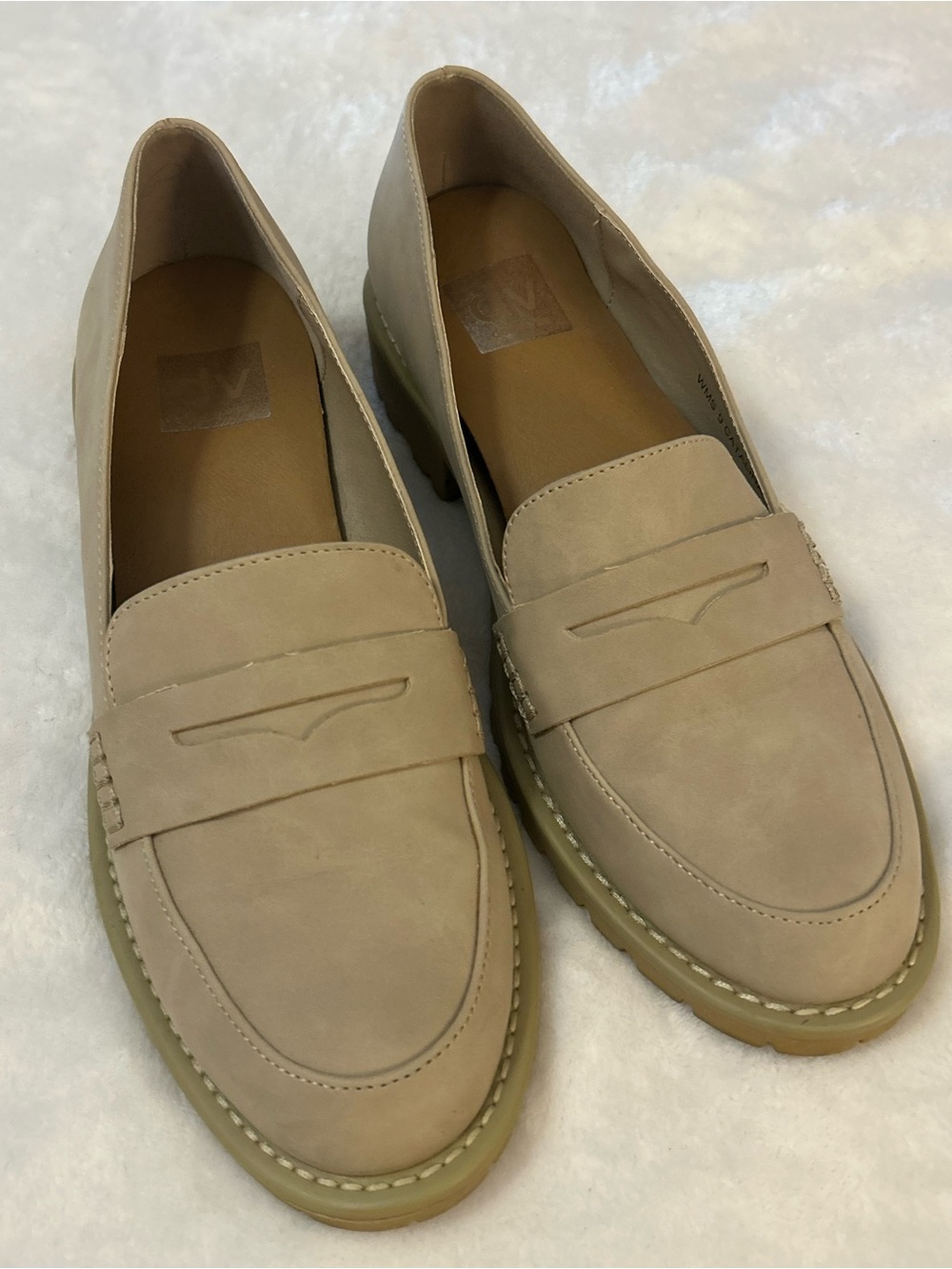 Dolce Vita Catalina Nude Lug Sole Loafers Women’s Size 9 Slip On Shoes